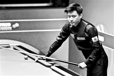 位球员的体 位球员的体