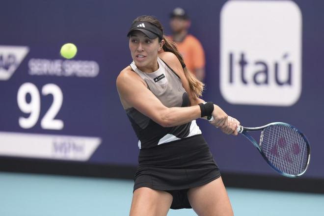 展现了他的 展现了他的