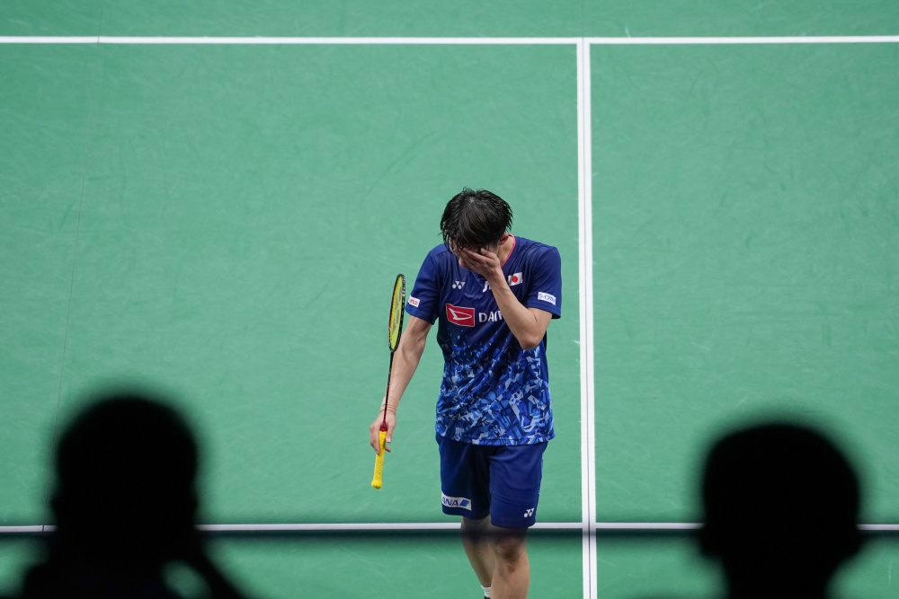 以胶着并维 以胶着并维