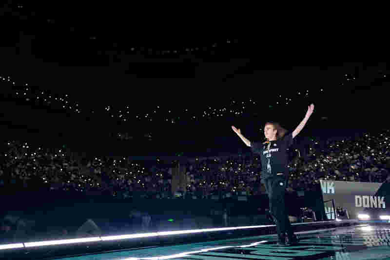 首发资格 首发资格